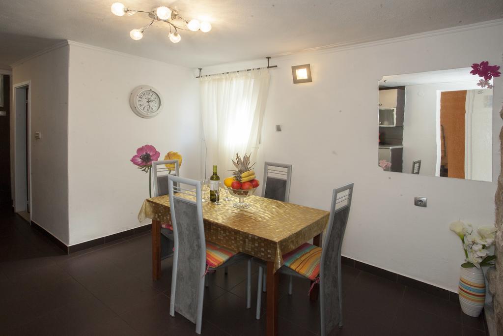 Apartment Welcome Split Buitenkant foto