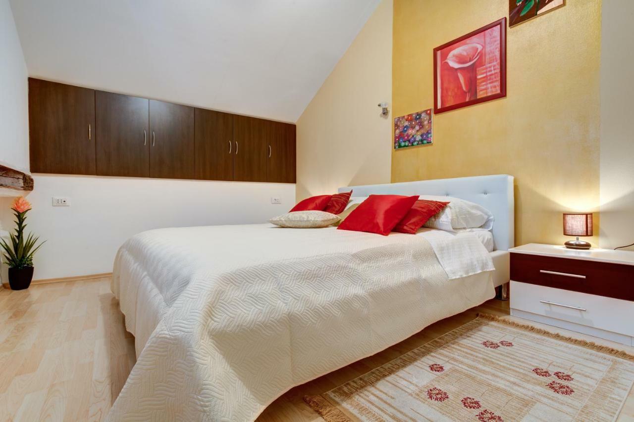 Apartment Welcome Split Buitenkant foto
